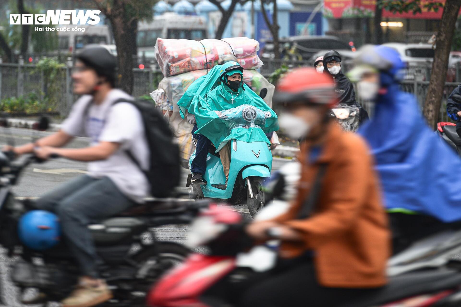 Hình ảnh giao thông khác lạ trên tuyến đường có camera AI giám sát- Ảnh 21.