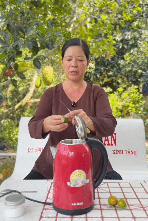 Người miền Tây chỉ cách làm đá không cần khay cực tiện - kèm loạt mẹo vặt siêu hay ai cũng áp dụng được- Ảnh 18. Người miền Tây chỉ cách làm đá không cần khay cực tiện - kèm loạt mẹo vặt siêu hay ai cũng áp dụng được- Ảnh 18.