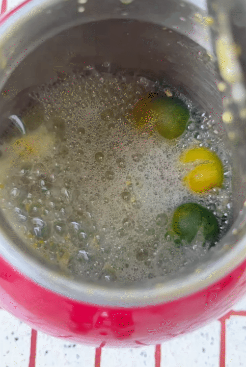 Người miền Tây chỉ cách làm đá không cần khay cực tiện - kèm loạt mẹo vặt siêu hay ai cũng áp dụng được- Ảnh 20. Người miền Tây chỉ cách làm đá không cần khay cực tiện - kèm loạt mẹo vặt siêu hay ai cũng áp dụng được- Ảnh 20.