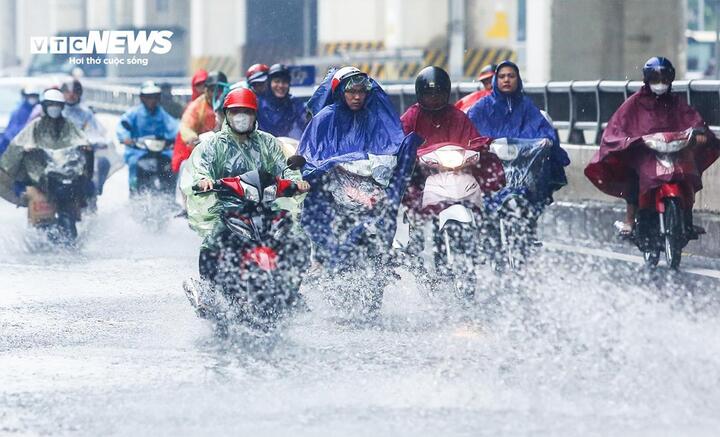 Dự báo thời tiết ngày 26/9: Mưa lớn trút xuống Bắc Bộ, Thanh Hoá và Nghệ An- Ảnh 1.