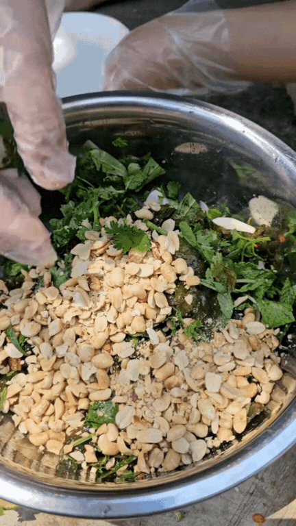 Không phải dê núi và cơm cháy, thứ Không phải dê núi và cơm cháy, thứ