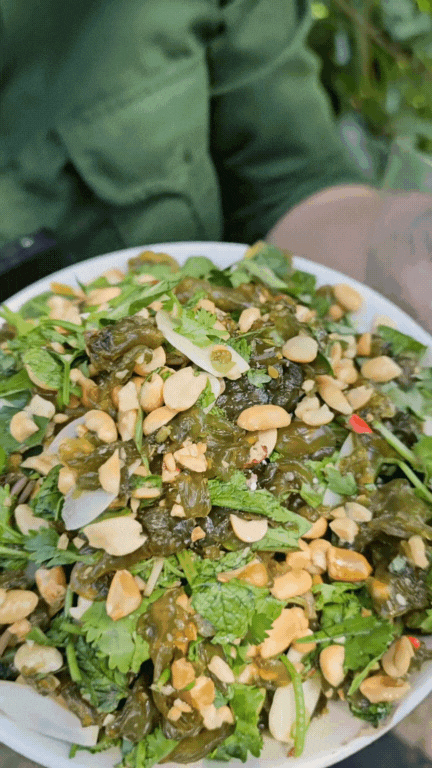 Không phải dê núi và cơm cháy, thứ Không phải dê núi và cơm cháy, thứ