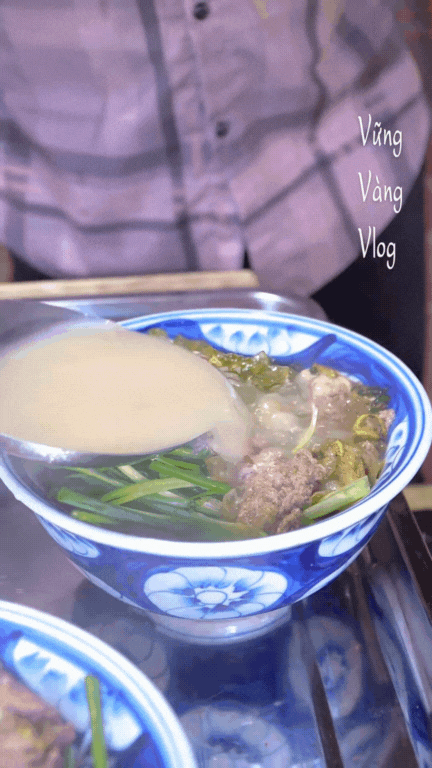 Không phải dê núi và cơm cháy, thứ Không phải dê núi và cơm cháy, thứ