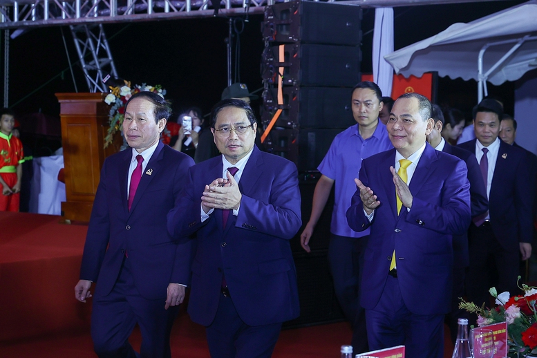 Thủ tướng dự lễ khởi công 2 dự án có tổng vốn 182 nghìn tỷ đồng tại Hải Phòng- Ảnh 1.