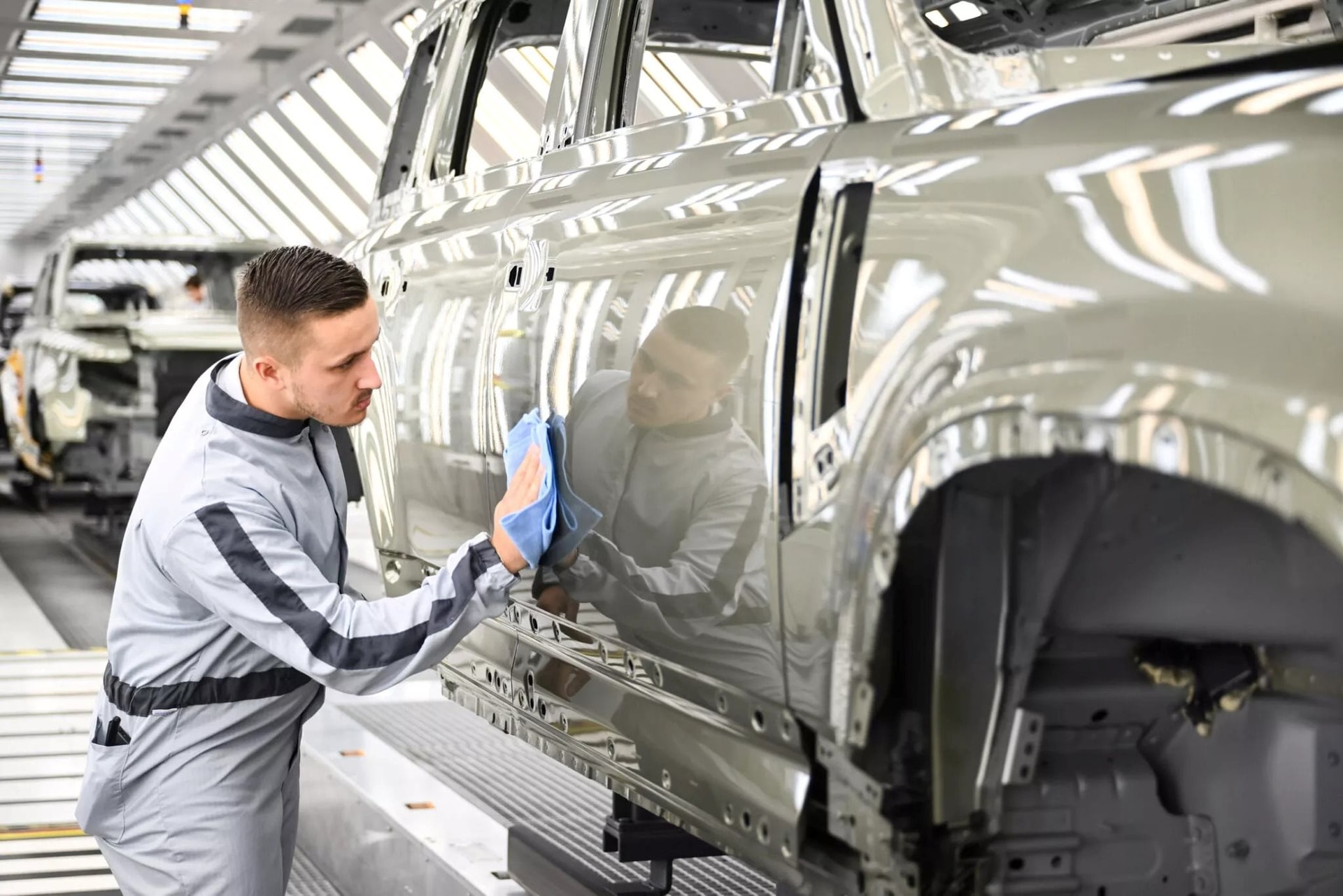 Hãng xe chuyên sản xuất Ranger Rover đã 1 tháng nay không xuất xưởng bất cứ chiếc xe nào – chuyện gì đang xảy ra?- Ảnh 3.