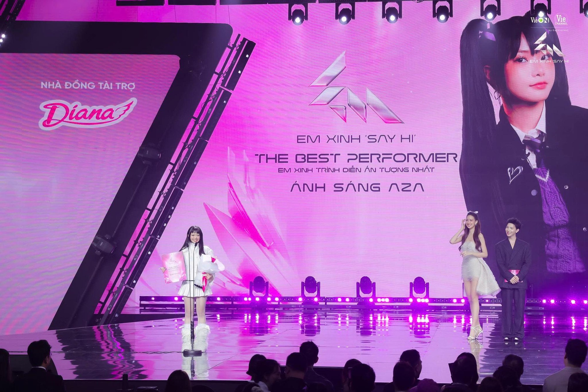 Hành trình Em Xinh “Say Hi” - Bước tiến mới trong chiến lược Music Marketing của Diana- Ảnh 3.