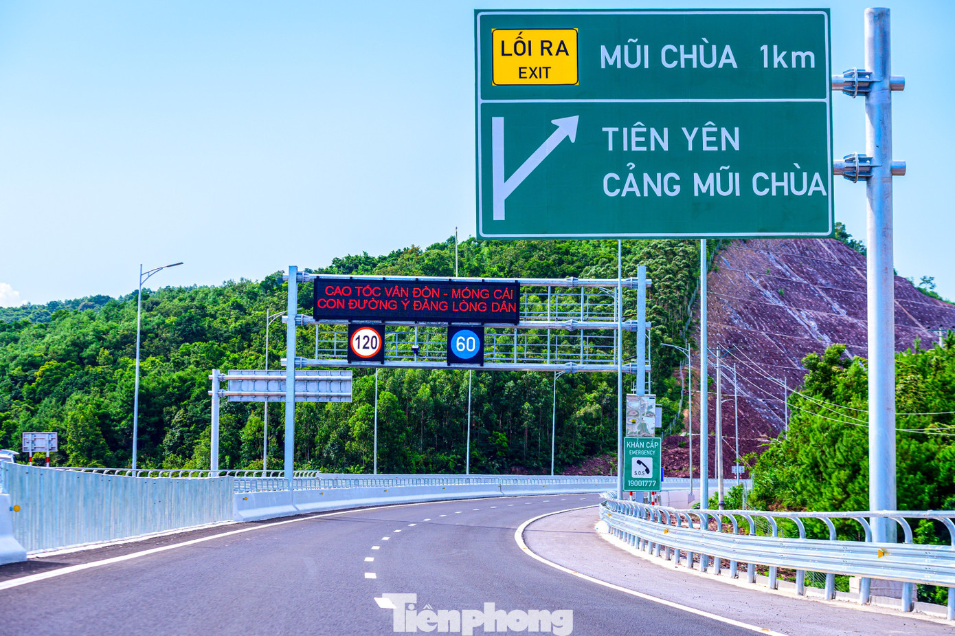 Những công trình mang dấu ấn Quảng Ninh trong nhiệm kỳ 2020-2025- Ảnh 1.