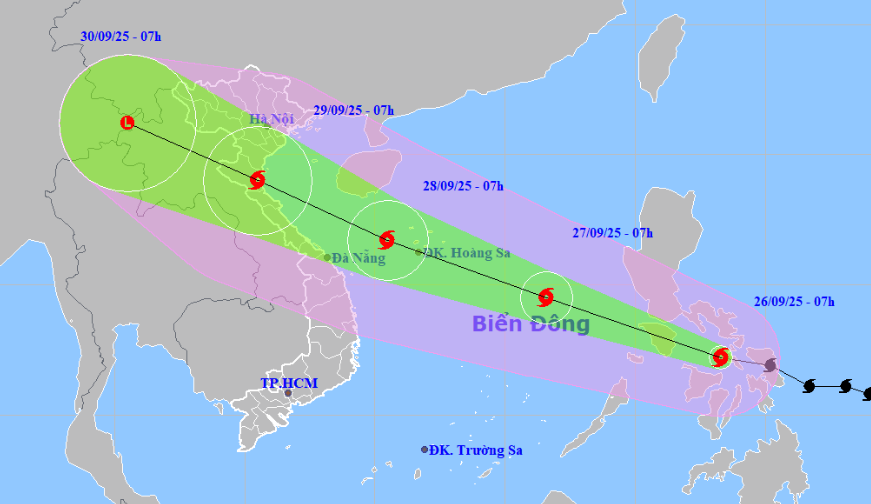 Tin mới nhất bão Bualoi giật cấp 14: Tốc độ 'khó hiểu', đường đi khó lường khi áp sát biển Bắc Trung Bộ- Ảnh 1.