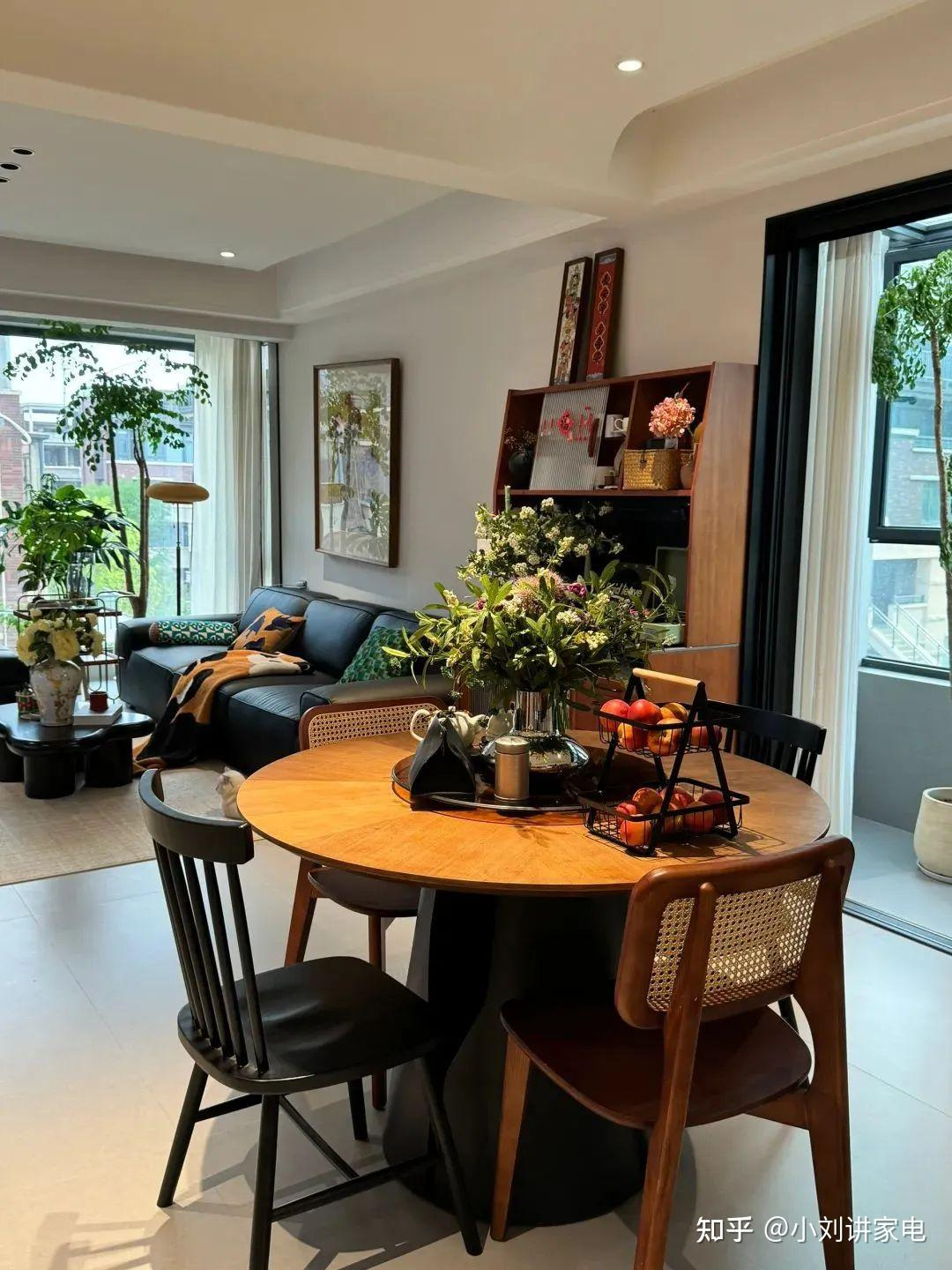 Ngôi nhà sạch tinh tươm của phụ nữ 49 tuổi sống một mình 19 năm khiến ai cũng ghen tị- Ảnh 7.