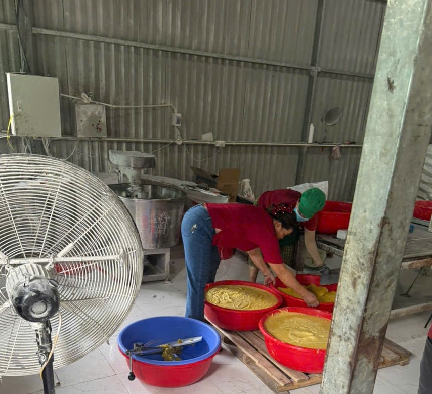 Phát hiện nhiều cơ sở sản xuất bánh trung thu vi phạm ở Đà Nẵng- Ảnh 4.