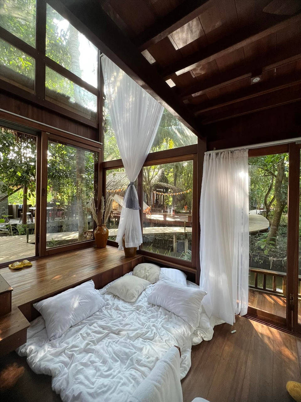 Nữ nghệ sĩ trẻ đẹp là CEO sở hữu spa làm đẹp, khu du lịch sinh thái 50.000m2, sinh 4 con cho đại gia- Ảnh 13.