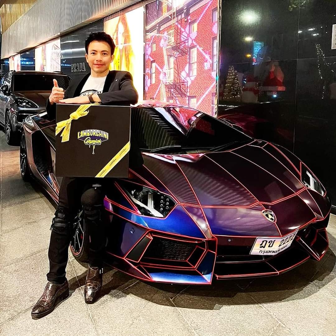 Bạn của Lisa là “phú bà mua tất” đất Thái Lan, cách dùng hàng hiệu khác hẳn nhiều phú bà khác- Ảnh 11.