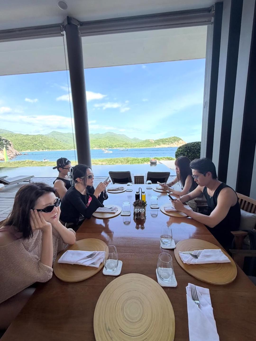 Đã rõ nguyên nhân Bích Phương không công khai hẹn hò Tăng Duy Tân- Ảnh 2.