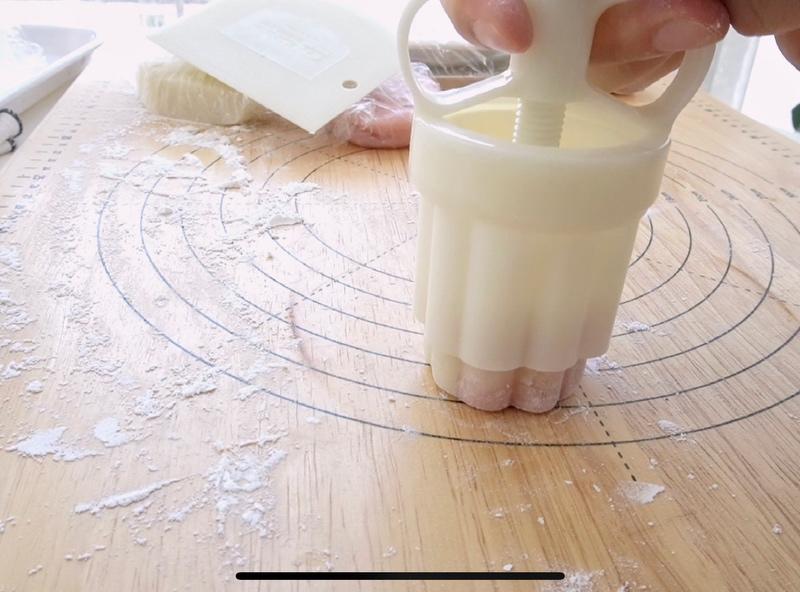 Sợ bánh Trung thu ngọt và không cần lò nướng: Áp dụng ngay các công thức dễ làm, ăn ngon lại hợp khẩu vị riêng- Ảnh 14.