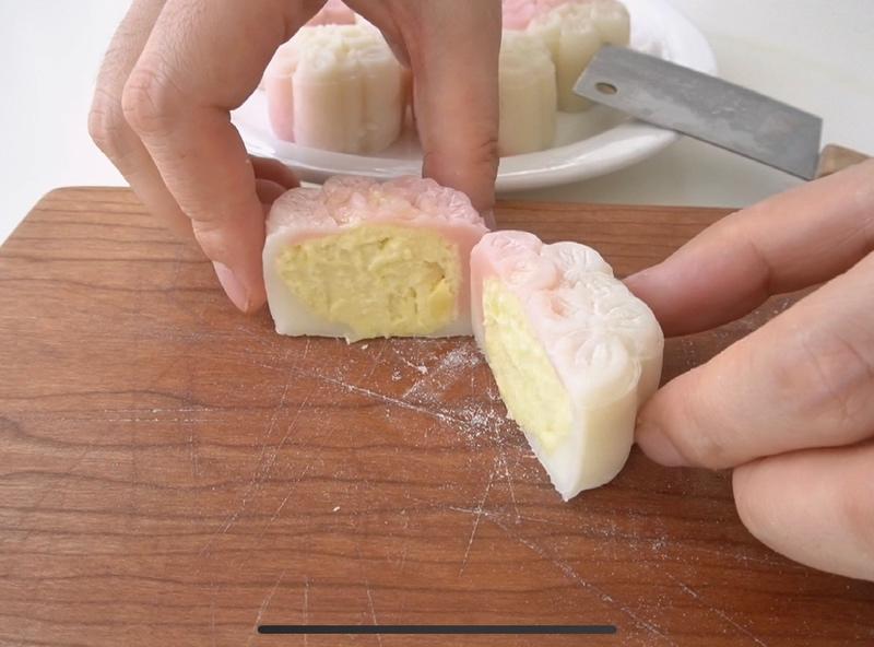 Sợ bánh Trung thu ngọt và không cần lò nướng: Áp dụng ngay các công thức dễ làm, ăn ngon lại hợp khẩu vị riêng- Ảnh 16.