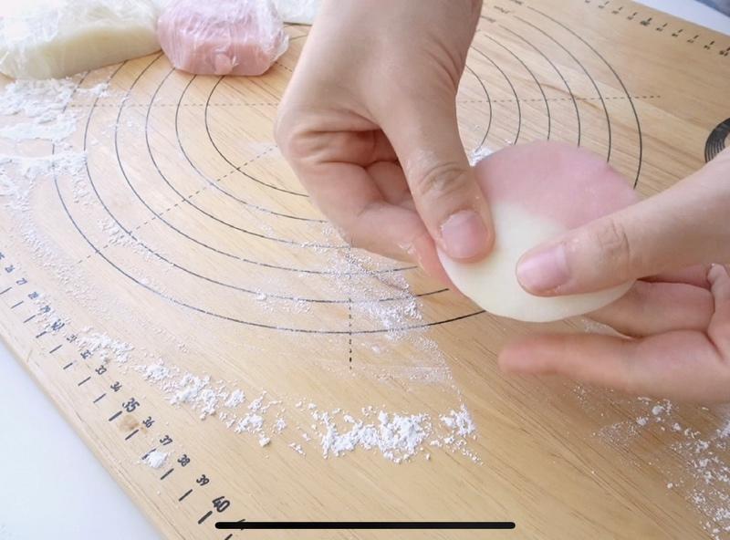 Sợ bánh Trung thu ngọt và không cần lò nướng: Áp dụng ngay các công thức dễ làm, ăn ngon lại hợp khẩu vị riêng- Ảnh 10.