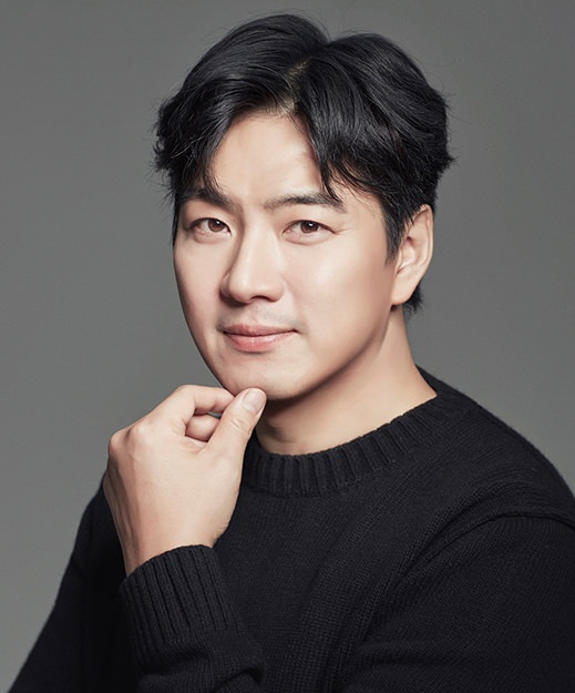 Nhìn các con của nam diễn viên này hiện tại mới thấy: 11 năm trước, anh bị "mắng oan" thế nào!- Ảnh 1.