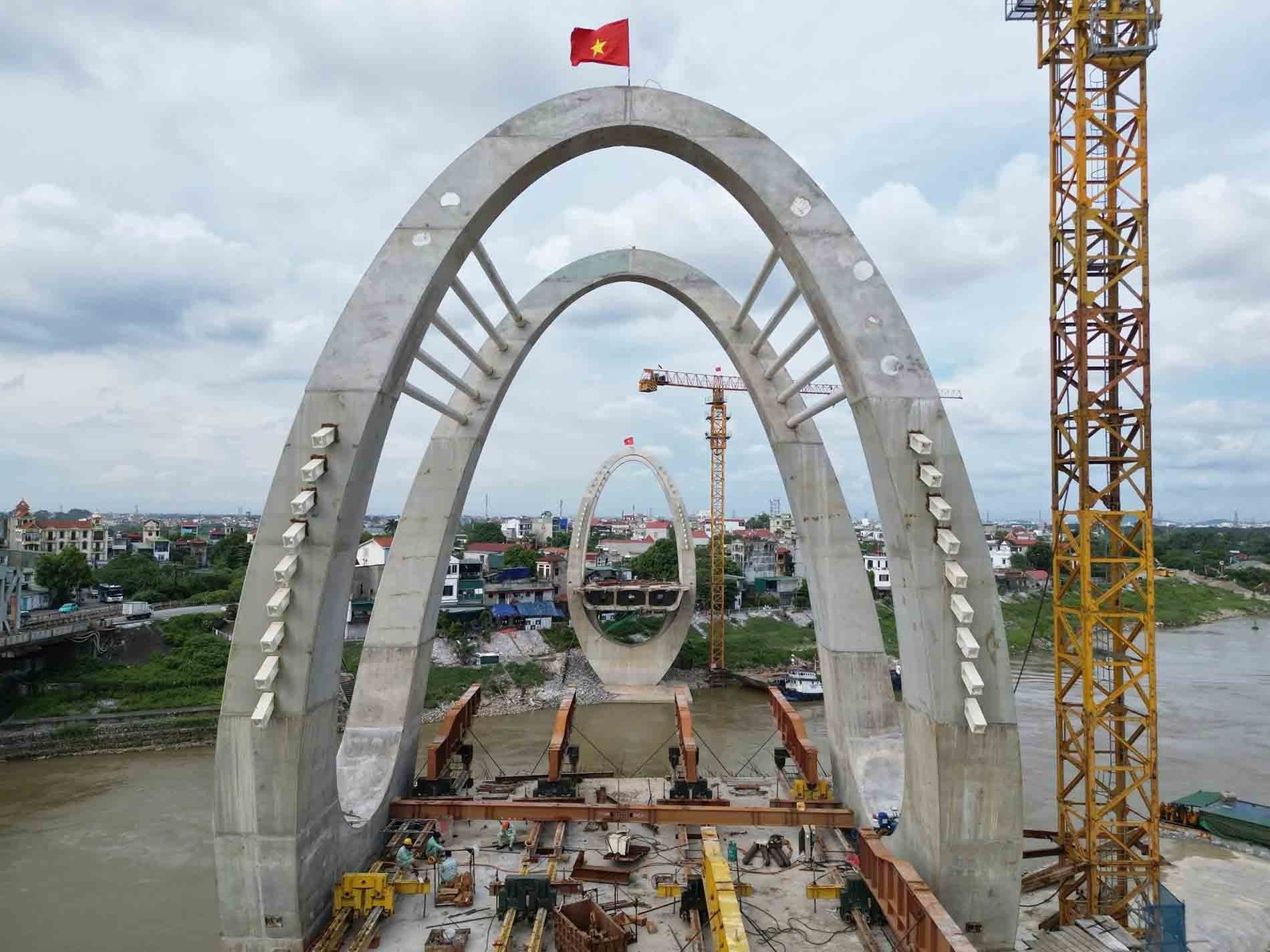 Tin vui tại cây cầu "Giao duyên" 1.800 tỷ đồng thay thế cầu Đuống 123 năm tuổi: DN nào đứng sau?- Ảnh 4.