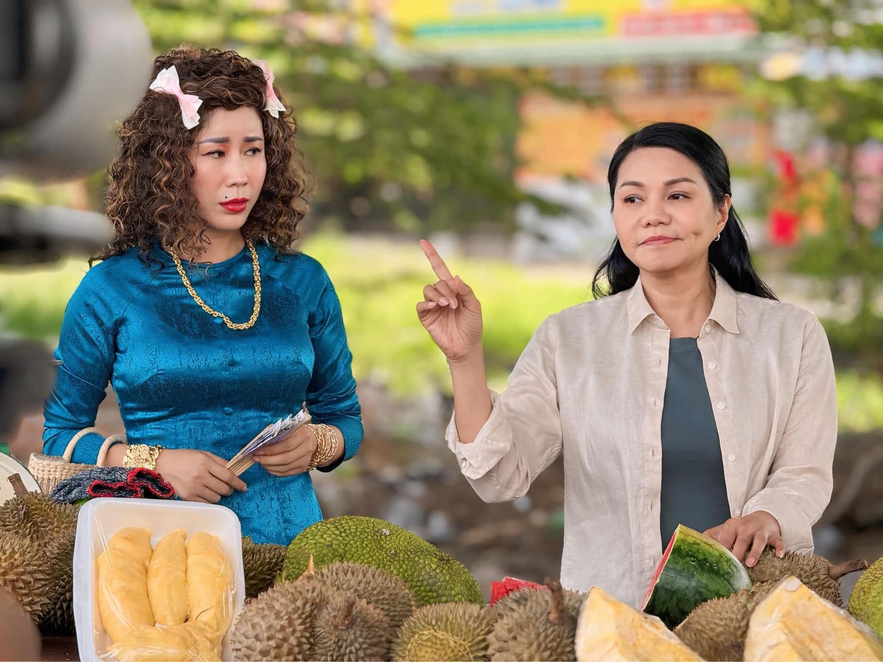 Đệ tử ông trùm Điền Quân: Nữ CEO giàu có, tậu nhà mặt tiền TP.HCM khiến nhiều nghệ sĩ tới thăm- Ảnh 2.