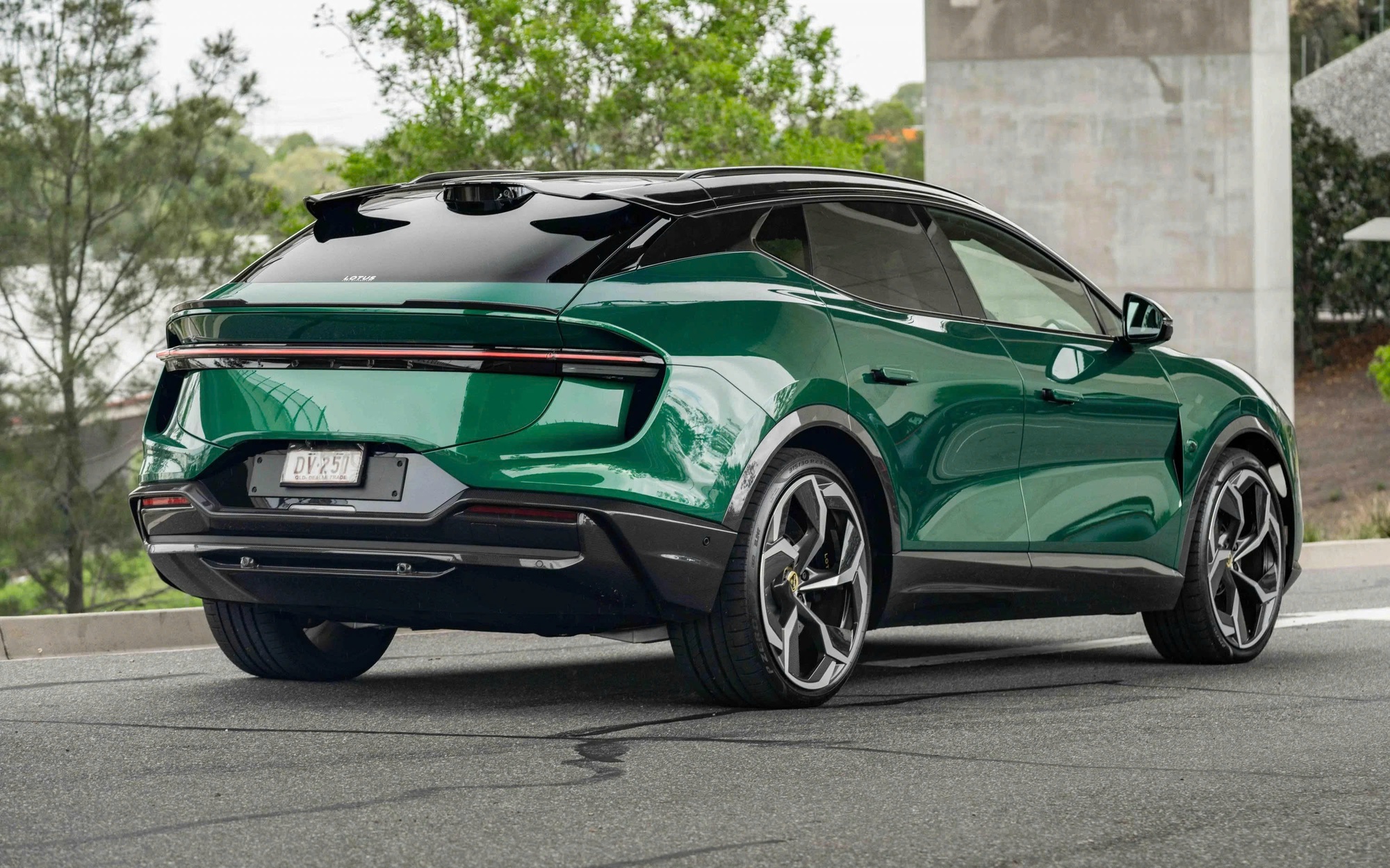 Lotus sắp bán xe chính hãng tại Việt Nam: Có thể mang xe thách thức Porsche, Audi, Mercedes- Ảnh 5.