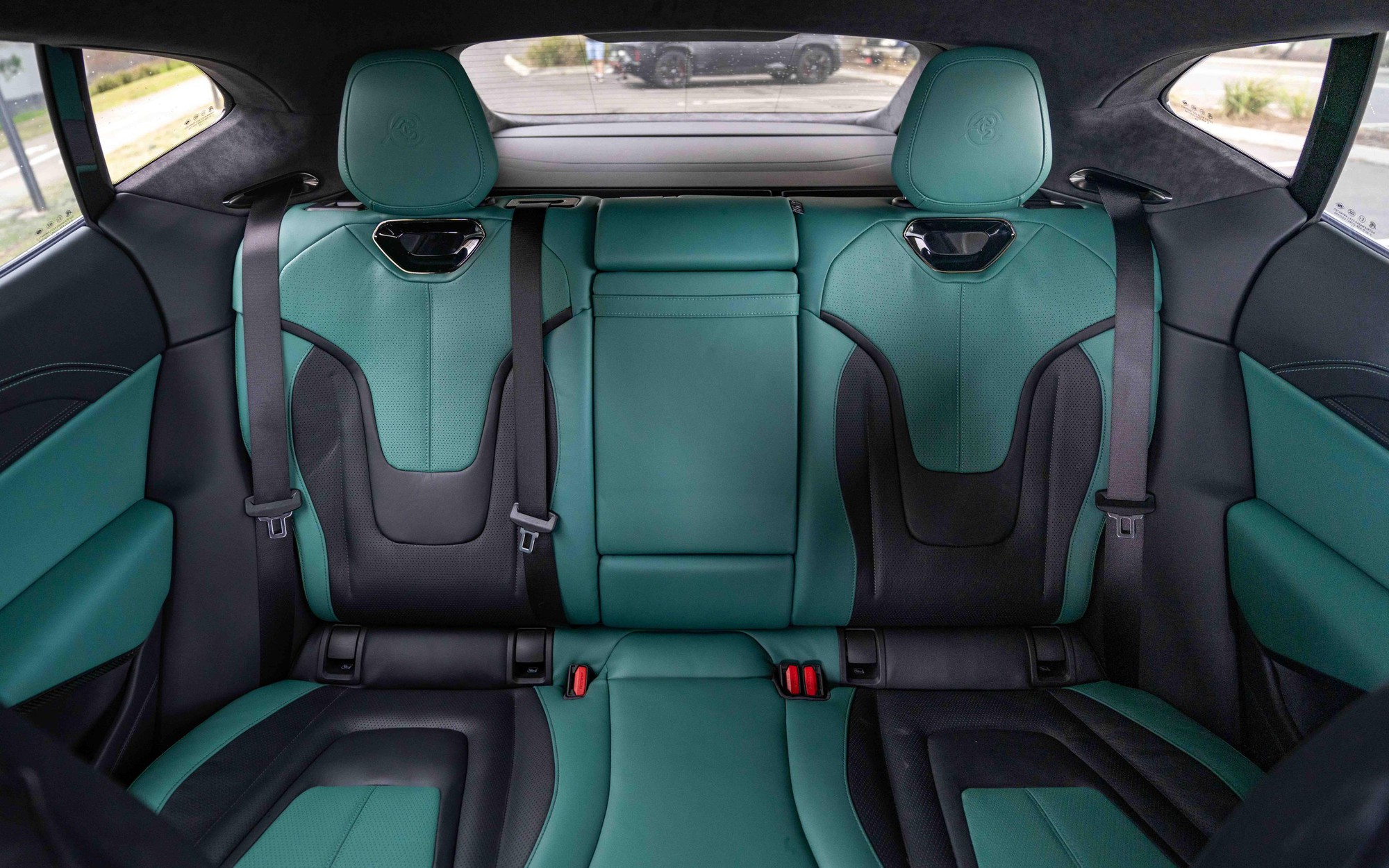 Lotus sắp bán xe chính hãng tại Việt Nam: Có thể mang xe thách thức Porsche, Audi, Mercedes- Ảnh 9.