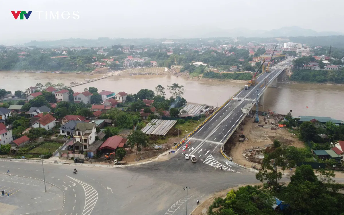 Cầu Phong Châu mới sẽ khánh thành vào ngày 28/9.