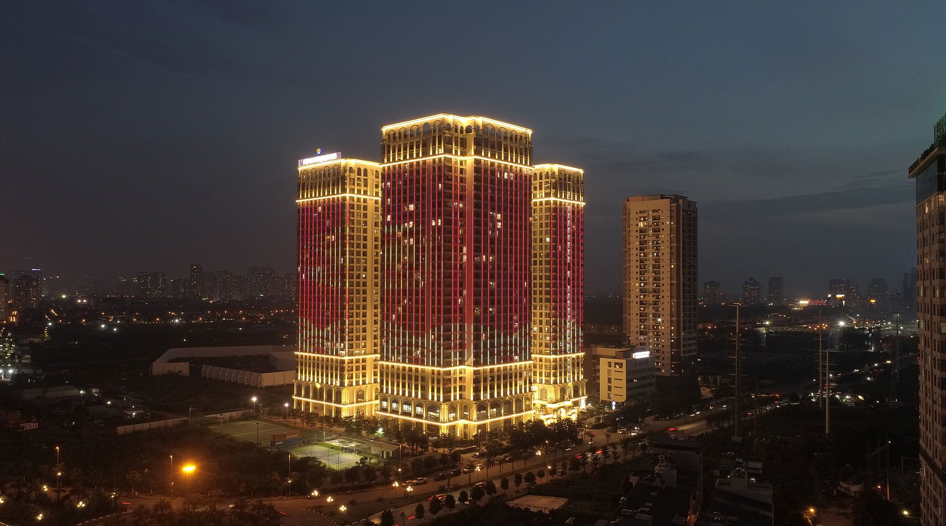 Đại gia địa ốc bứt phá lên vị trí số 2 thị trường, chỉ sau Vinhomes, ông chủ trở thành tỷ phú đôla- Ảnh 1.
