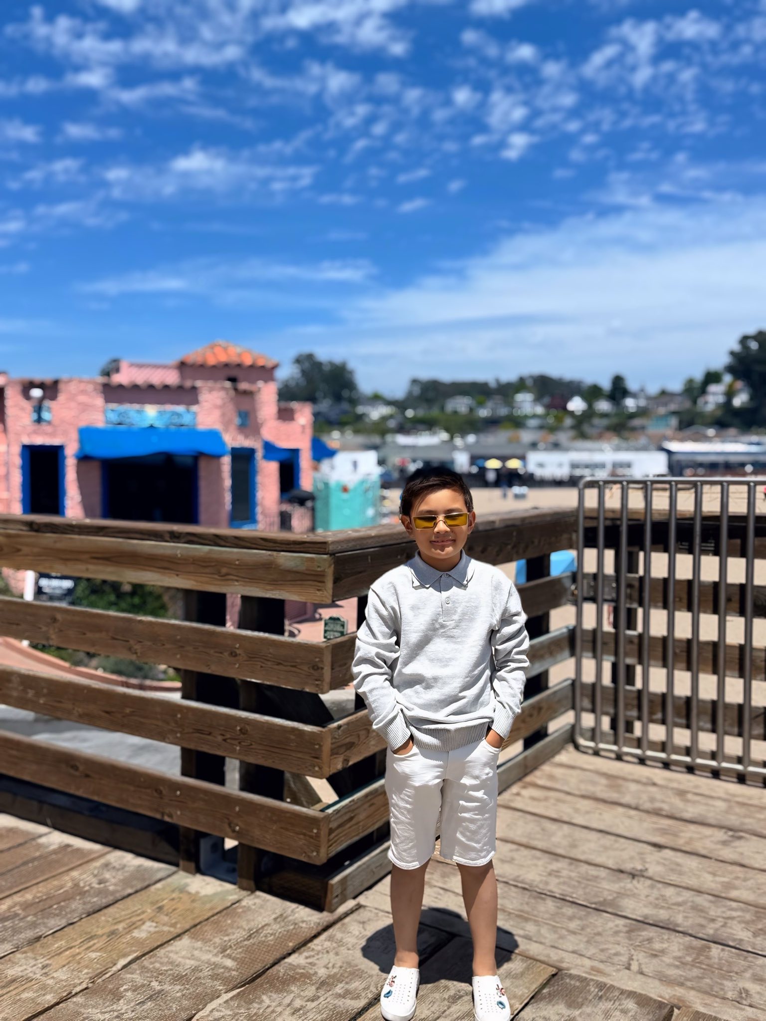 Vợ cũ Đan Trường nói gì về chi phí nuôi con trai tại Mỹ?- Ảnh 2.