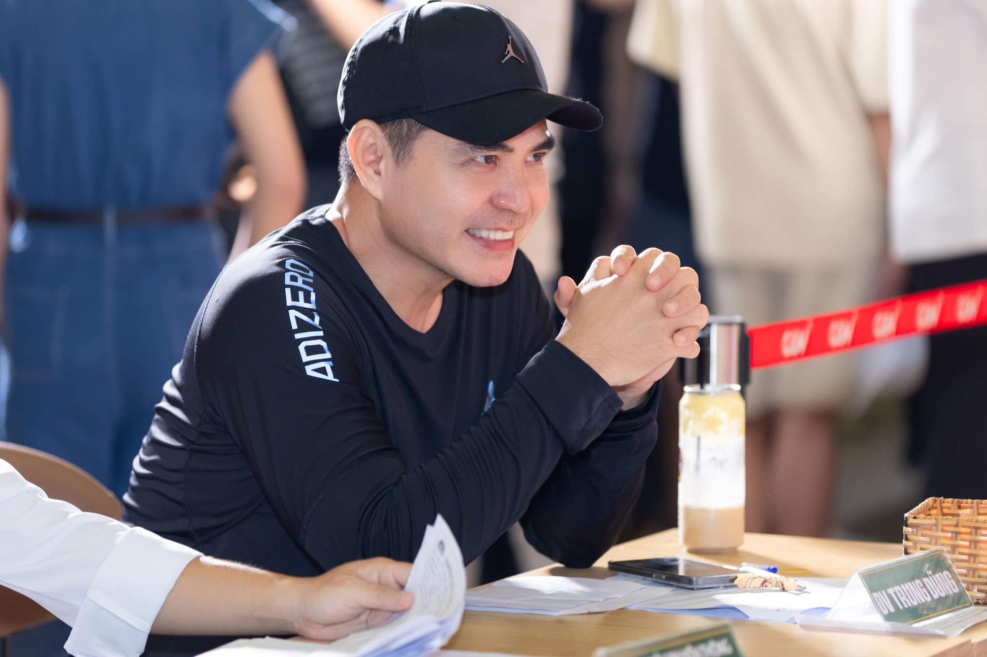 Tuổi 52 cực phong độ của "ông trùm đại gia Vĩnh Long" được Cát Tường công khai gọi "ông xã"- Ảnh 4.