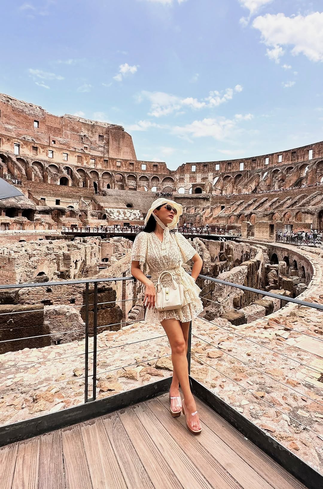 Siêu mẫu Thúy Hạnh U50 vẫn giữ da săn chắc, nhan sắc đáng ngưỡng mộ nhờ chăm làm 2 việc phụ nữ trung niên rất cần để trẻ lâu- Ảnh 3.