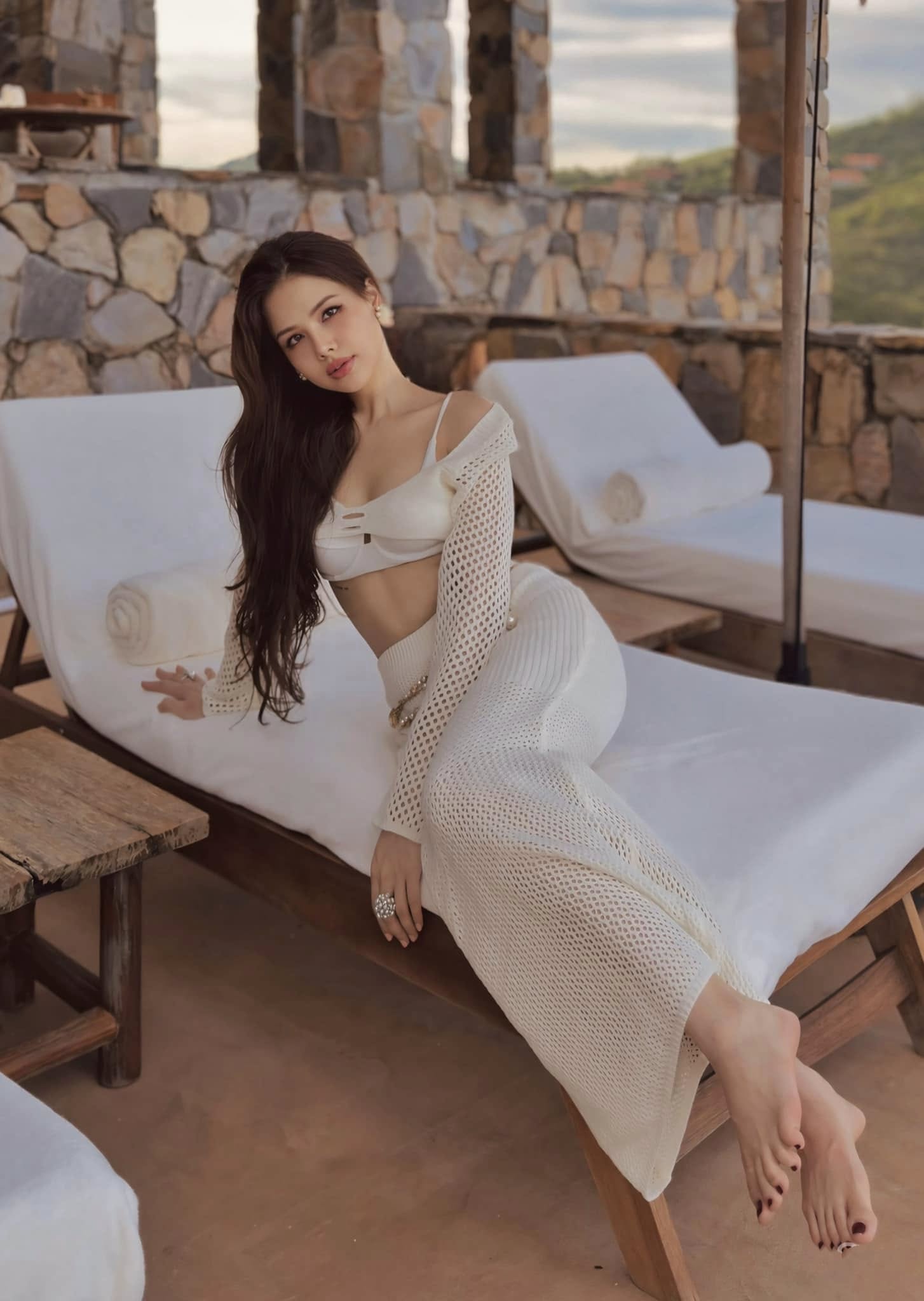 Nhan sắc của "phu nhân tập đoàn nghìn tỷ" rời showbiz Việt sau khi sinh 2 con cho chồng đại giấu mặt- Ảnh 2.