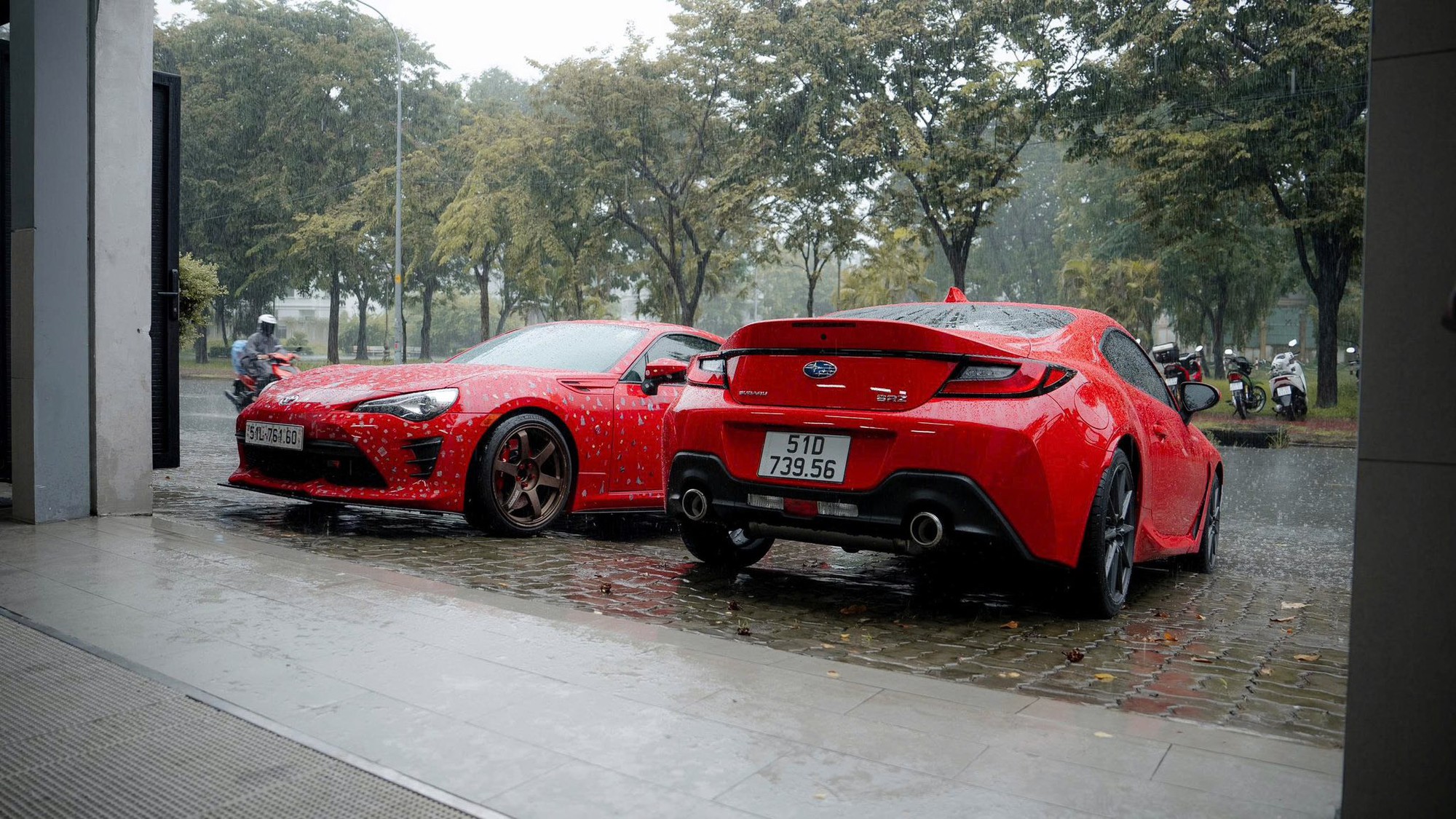 Cường đô la 'tậu' Subaru BRZ số sàn, dân mạng đùa: ‘May có bộ tem mới phân biệt được đâu là xe mới mua’- Ảnh 3.