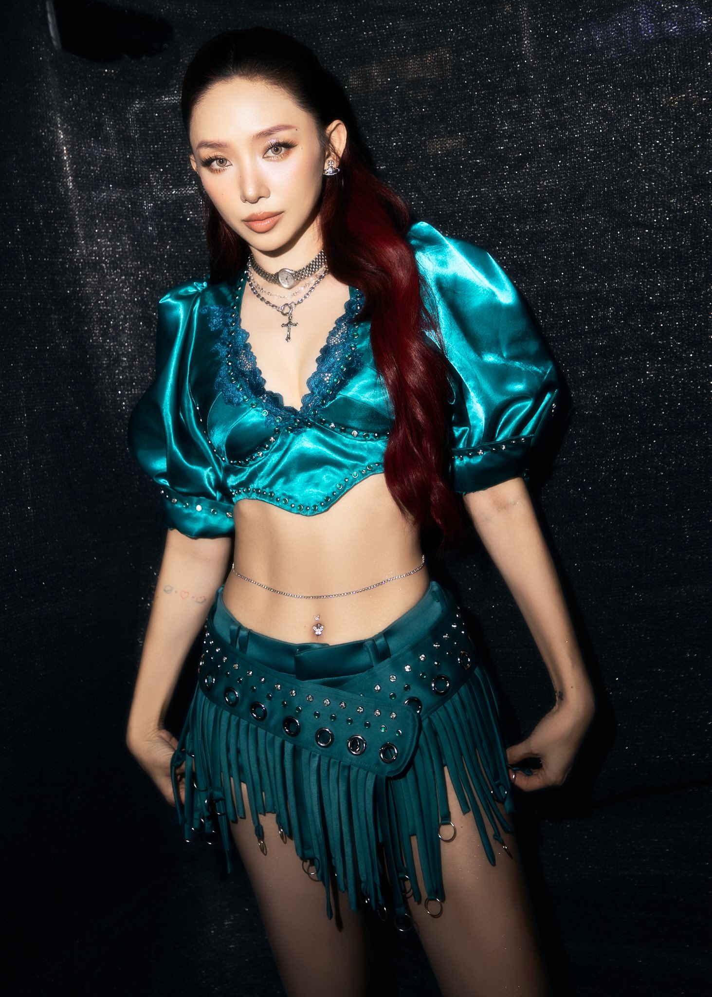 Bắt gặp Tóc Tiên được Touliver đón về giữa loạt tin đồn hôn nhân gây xôn xao?- Ảnh 1. Bắt gặp Tóc Tiên được Touliver đón về giữa loạt tin đồn hôn nhân gây xôn xao?- Ảnh 1.