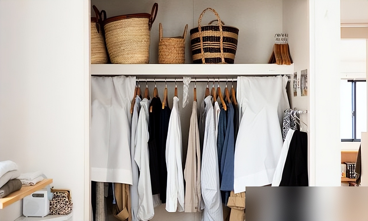 Người phụ nữ 57 tuổi sống một mình trong căn hộ 61m²: Giản dị nhưng là chốn bình yên ai cũng mơ- Ảnh 9. Người phụ nữ 57 tuổi sống một mình trong căn hộ 61m²: Giản dị nhưng là chốn bình yên ai cũng mơ- Ảnh 9.