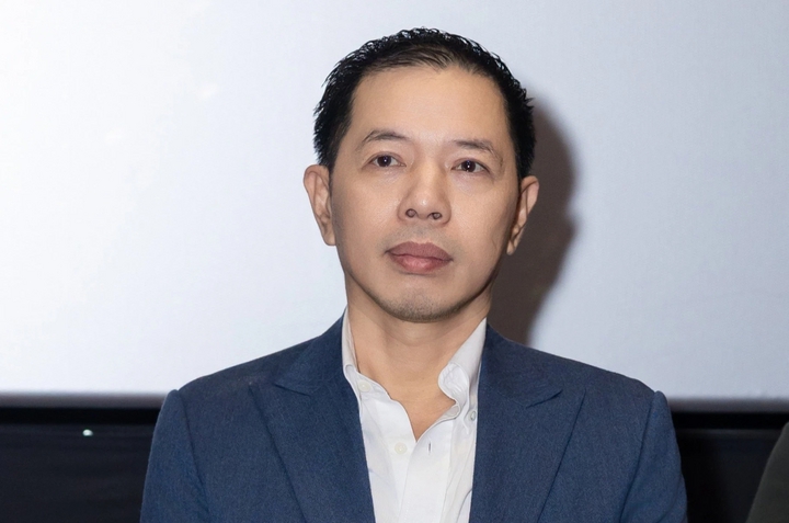 Thái Hòa 'Tử chiến trên không': 'Đóng cảnh sinh tử, tôi nghĩ đến con trai'- Ảnh 4.