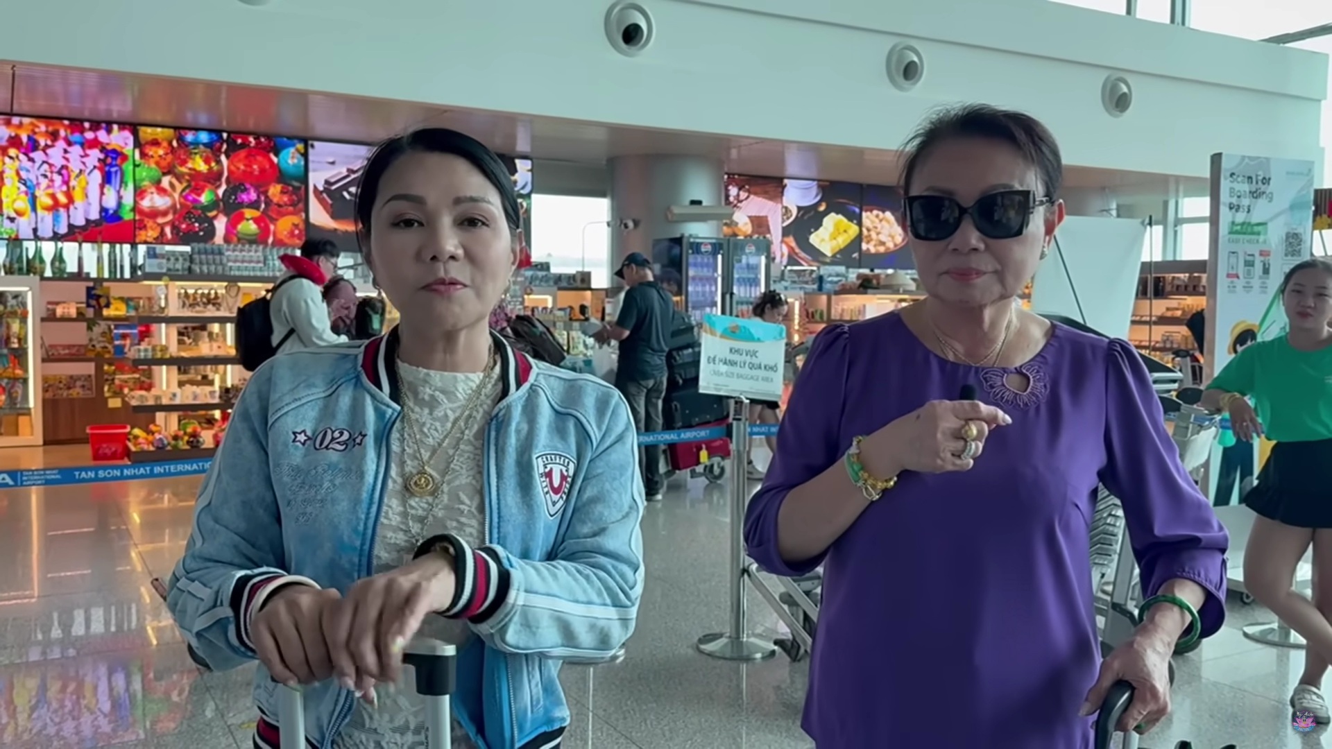 Con dâu Thanh Tuyền cùng mẹ chồng bay sang Mỹ rồi lại về nước ngay trong đêm, làm một việc quan trọng- Ảnh 1.