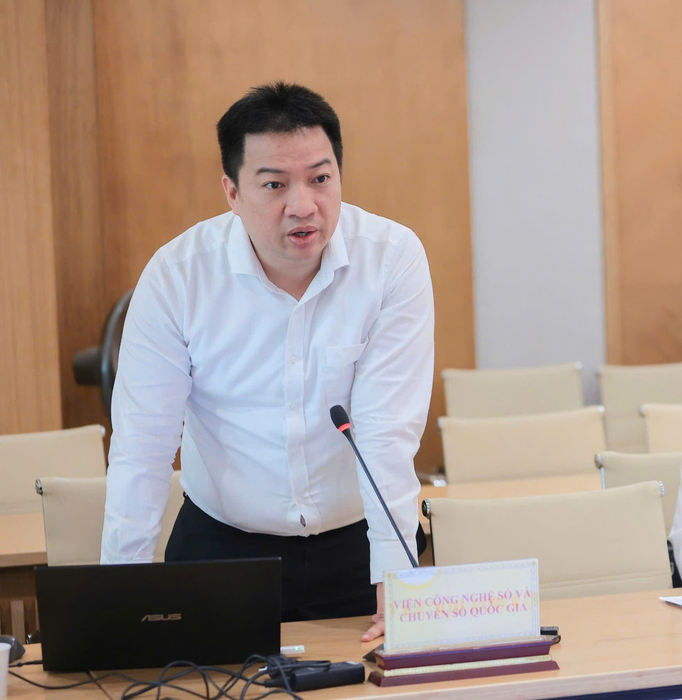 Bộ Khoa học và Công nghệ nói về cách đưa AI vào bậc tiểu học- Ảnh 1.