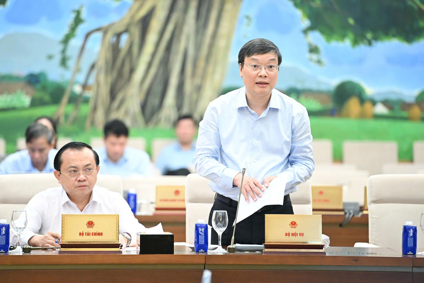 Chủ tịch Quốc hội: Xây dựng hệ thống đánh giá viên chức 3 tháng một lần- Ảnh 1.