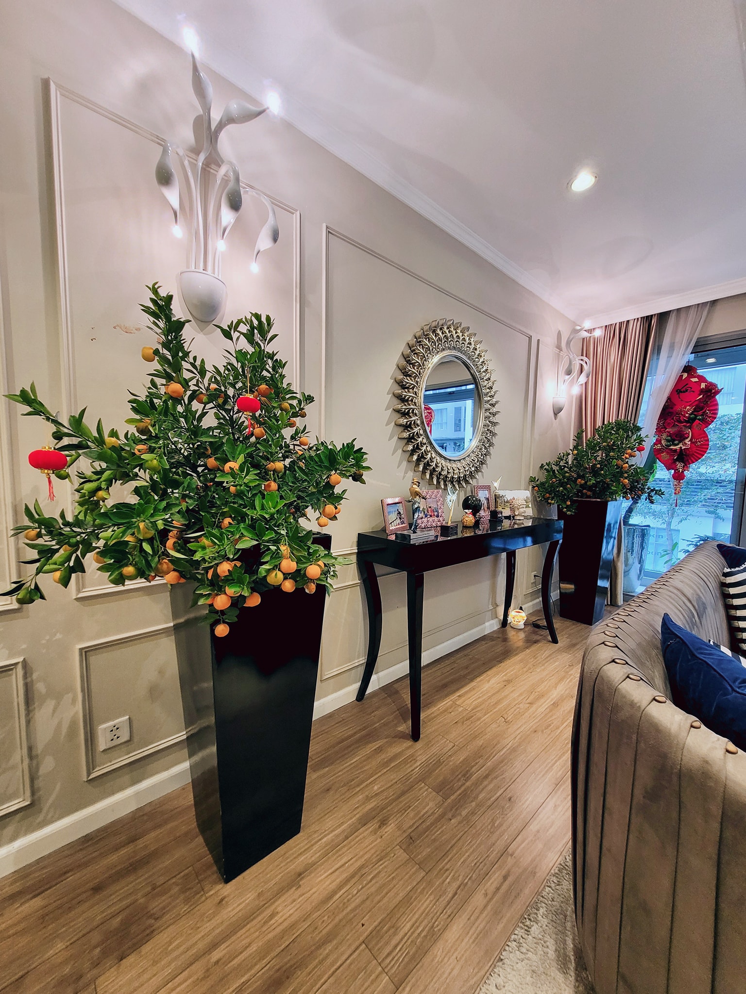 Ngoại hình của nam nghệ sĩ hào hoa, yêu vợ bậc nhất showbiz, có nhà từ Hà Nội đến Hưng Yên, Phú Thọ- Ảnh 9.