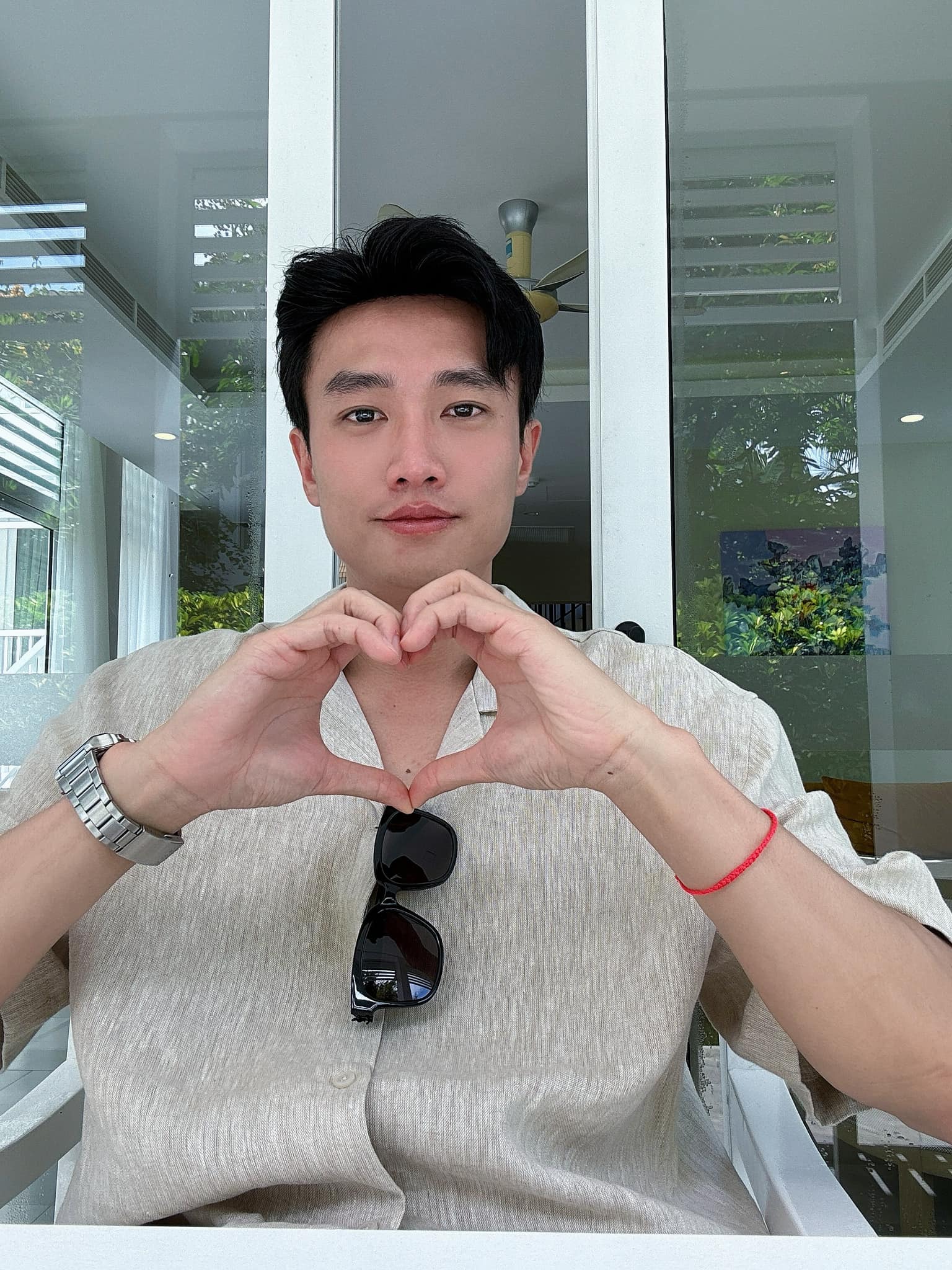 Ngoại hình nam nghệ sĩ sở hữu 2 biệt thự 70 tỷ ở TP.HCM - Cần Thơ, bị đồn đào hoa nhưng U40 chưa vợ- Ảnh 15.