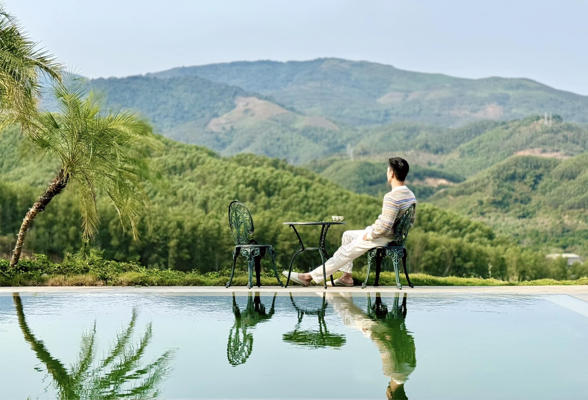 Ngoại hình của nam nghệ sĩ hào hoa, yêu vợ bậc nhất showbiz, có nhà từ Hà Nội đến Hưng Yên, Phú Thọ- Ảnh 13.