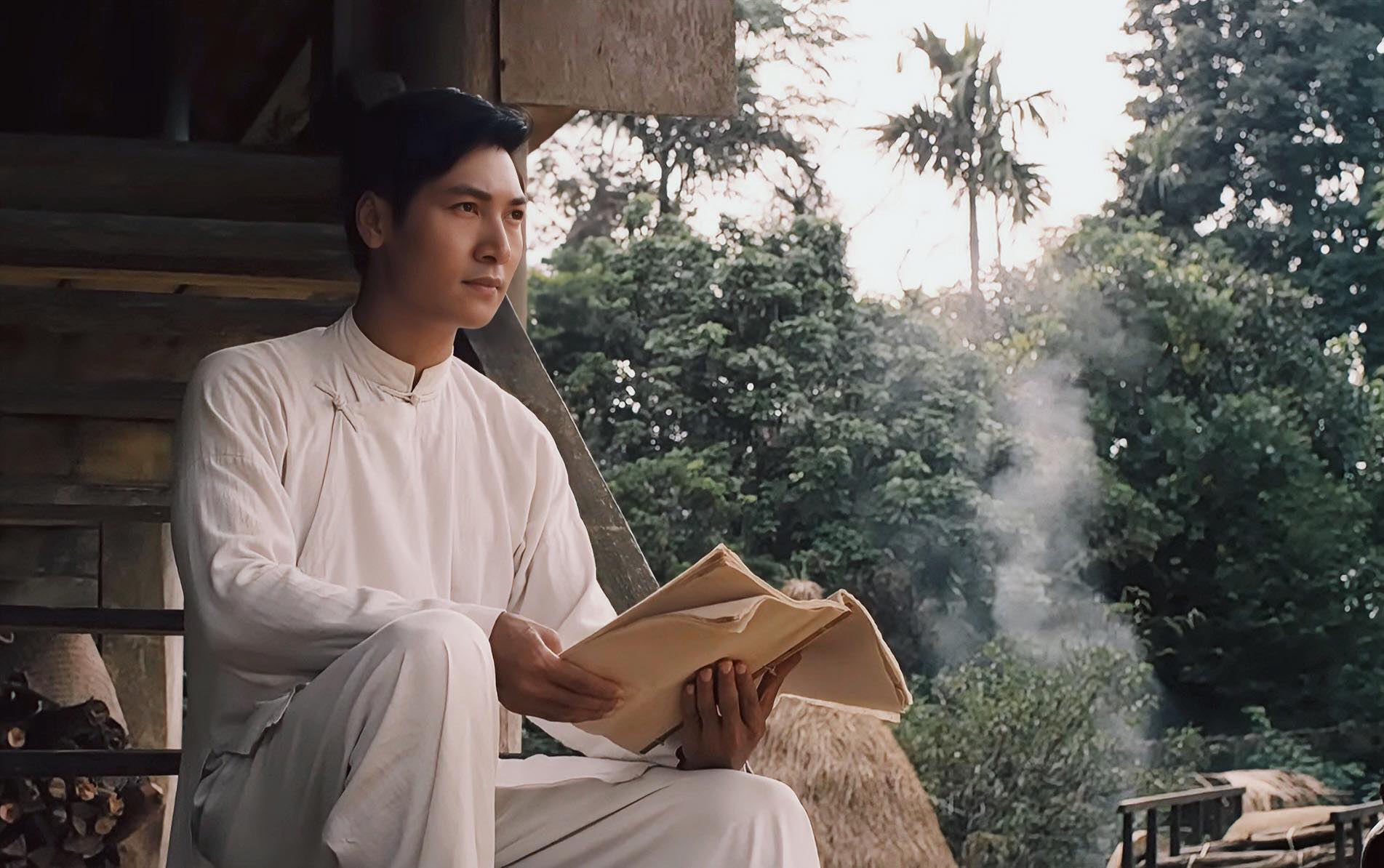 Ngoại hình của nam nghệ sĩ hào hoa, yêu vợ bậc nhất showbiz, có nhà từ Hà Nội đến Hưng Yên, Phú Thọ- Ảnh 2.