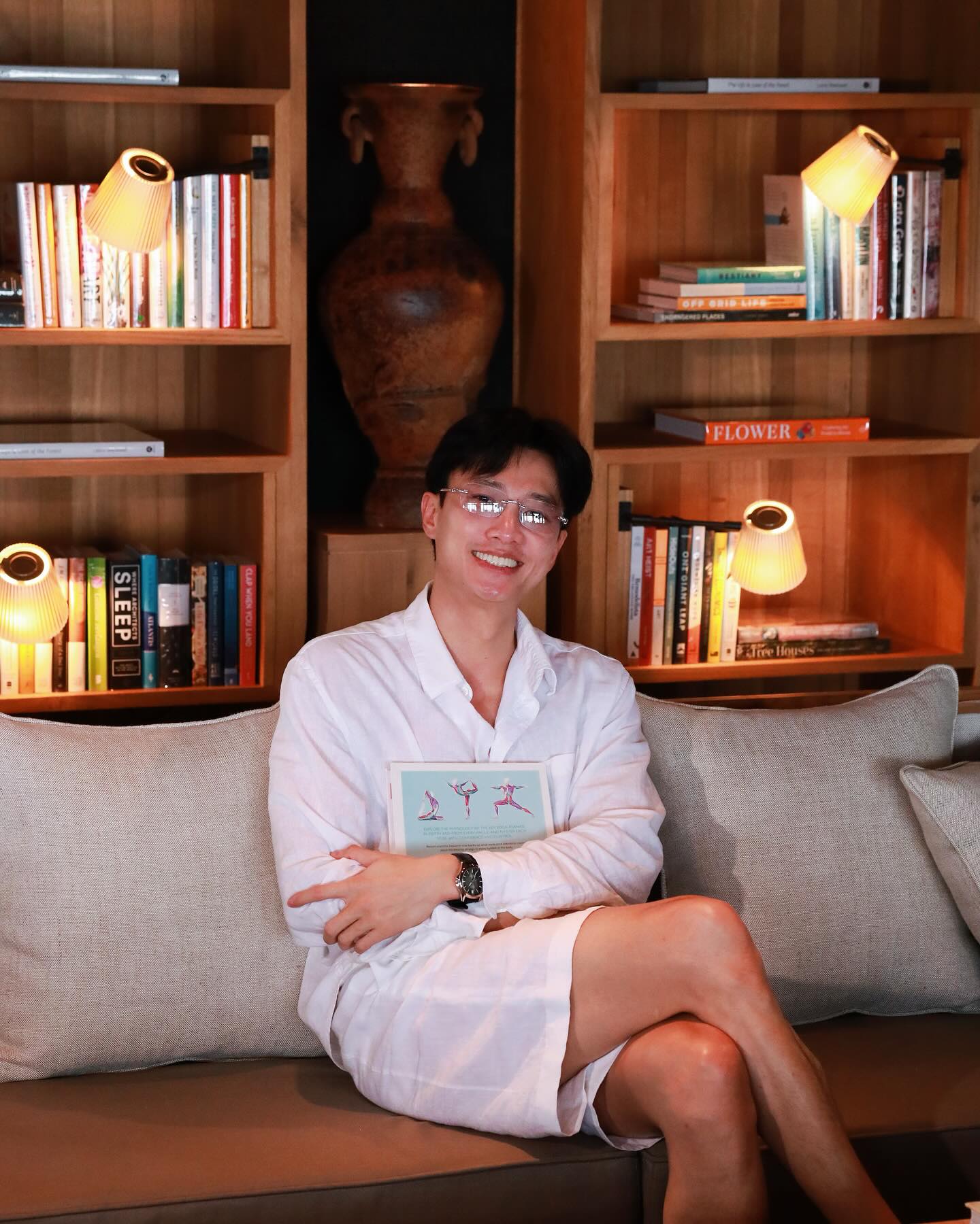 Ngoại hình nam nghệ sĩ sở hữu 2 biệt thự 70 tỷ ở TP.HCM - Cần Thơ, bị đồn đào hoa nhưng U40 chưa vợ- Ảnh 17.