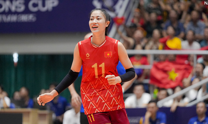 Tuyển thủ bóng chuyền nữ Việt Nam được thăng quân hàm Đại úy- Ảnh 1.