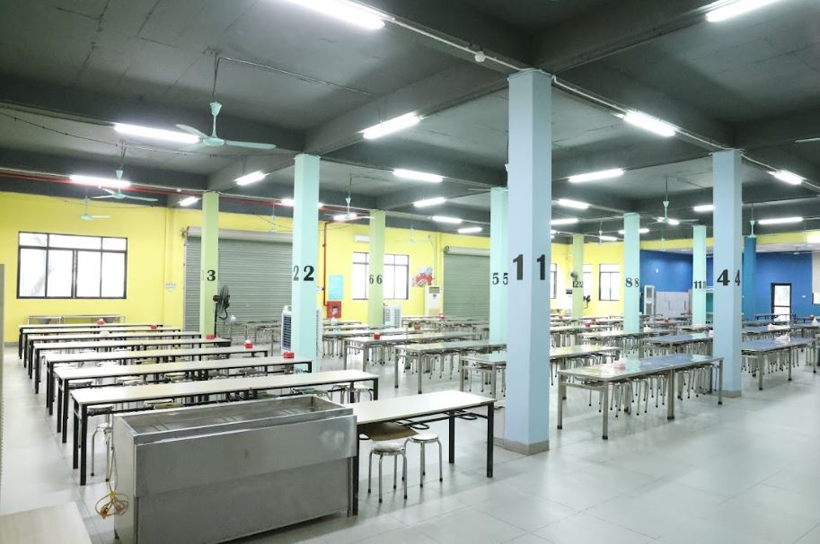 Hà Nội có 1 ngôi trường: Nơi mỗi bữa ăn không chỉ no - ngon - sạch mà còn là những bài học cực hay về kỹ năng và giá trị sống- Ảnh 4. Hà Nội có 1 ngôi trường: Nơi mỗi bữa ăn không chỉ no - ngon - sạch mà còn là những bài học cực hay về kỹ năng và giá trị sống- Ảnh 4.