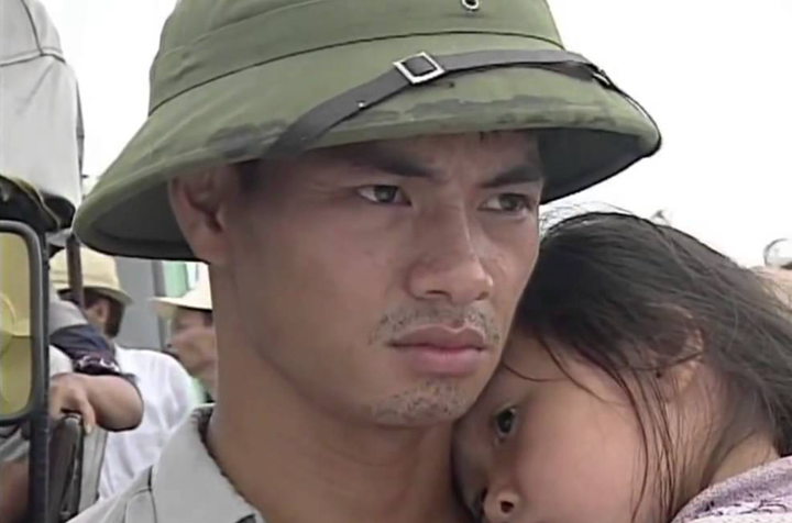 NSND Xuân Bắc và Hồng của 'Sóng ở đáy sông' sau 25 năm- Ảnh 3.