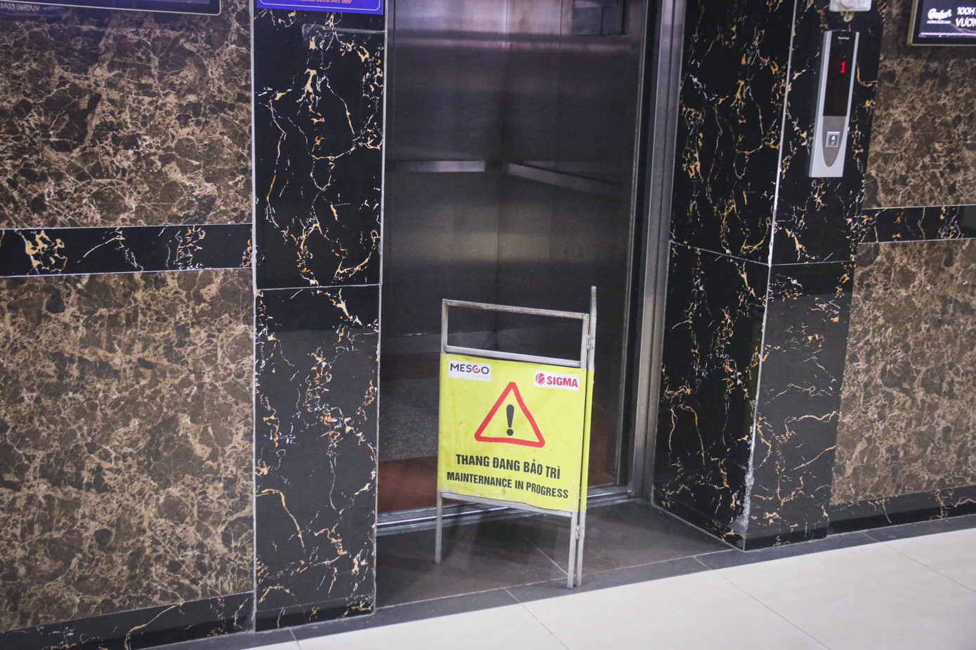 Vụ cháu bé ném dép trúng van nước làm hỏng thang máy: Thực hư chuyện bồi thường 2 tỷ đồng gây sốc- Ảnh 1.