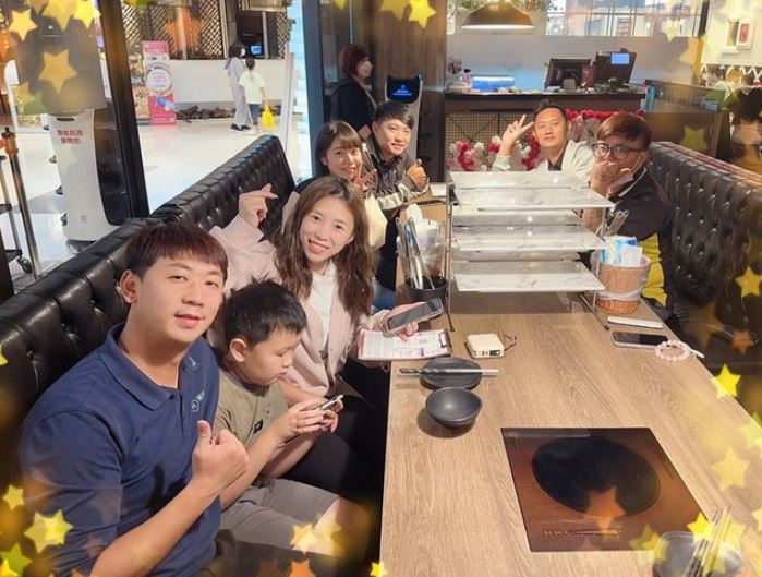 Một bữa tiệc khiến tôi chợt ngộ ra: Gia đình không có THỨ NÀY còn đáng sợ hơn ngàn lần nghèo khó!- Ảnh 1.
