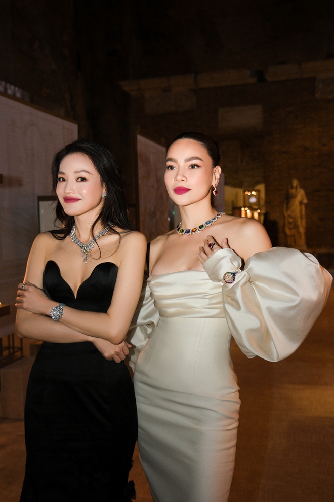 Mỹ nhân Việt duy nhất đọ sắc với Thư Kỳ lẫn Lưu Diệc Phi, kết quả thế nào mà netizen chấm thẳng 0 điểm- Ảnh 3. Mỹ nhân Việt duy nhất đọ sắc với Thư Kỳ lẫn Lưu Diệc Phi, kết quả thế nào mà netizen chấm thẳng 0 điểm- Ảnh 3.