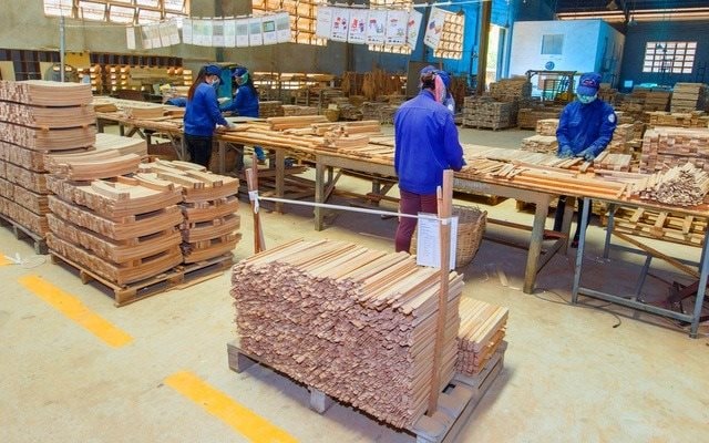Ông lớn ngành gỗ trên sàn có động thái mới ngay trước khi Tổng thống Donald Trump tuyên bố áp thuế mặt hàng nội thất lên tới 50%- Ảnh 2.